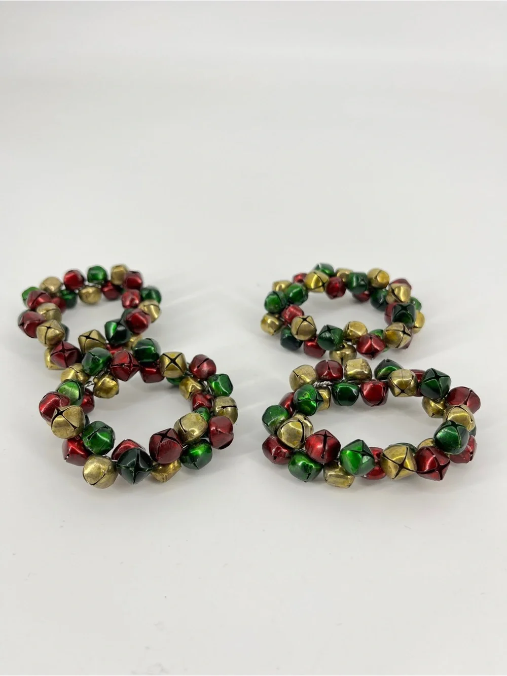 Jingle Bell Napkin Rings Christmas Wreaths Red Green Gold Metal Set of 4 Decor